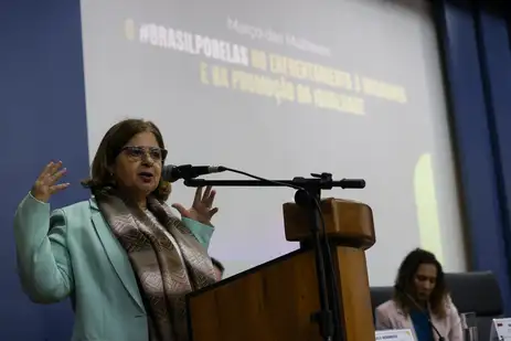 Brasília, DF 19/03/2024 A Ministra das Mulheres, Cida Gonçalves, durante o lançamento do Plano de Ação do Pacto Nacional de Prevenção aos Feminicídios e Programa Asas pro Futuro no  evento Março das Mulheres: O #BrasilporElas no enfrentamento à misoginia e na promoção da igualdade. Foto: Fabio Rodrigues-Pozzebom/ Agência Brasil