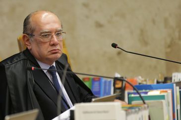 Esta imagem tem um texto alternativo em branco, o nome da imagem é antcrz_abr_0305181905_1.jpg